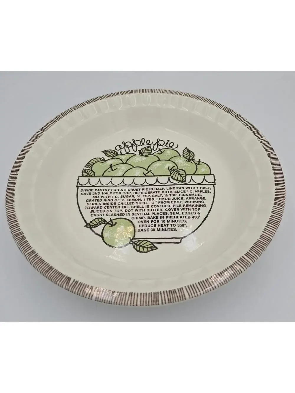 Vintage Royal China Jeannette Apple Pie Recipe Pie Plate USA 10